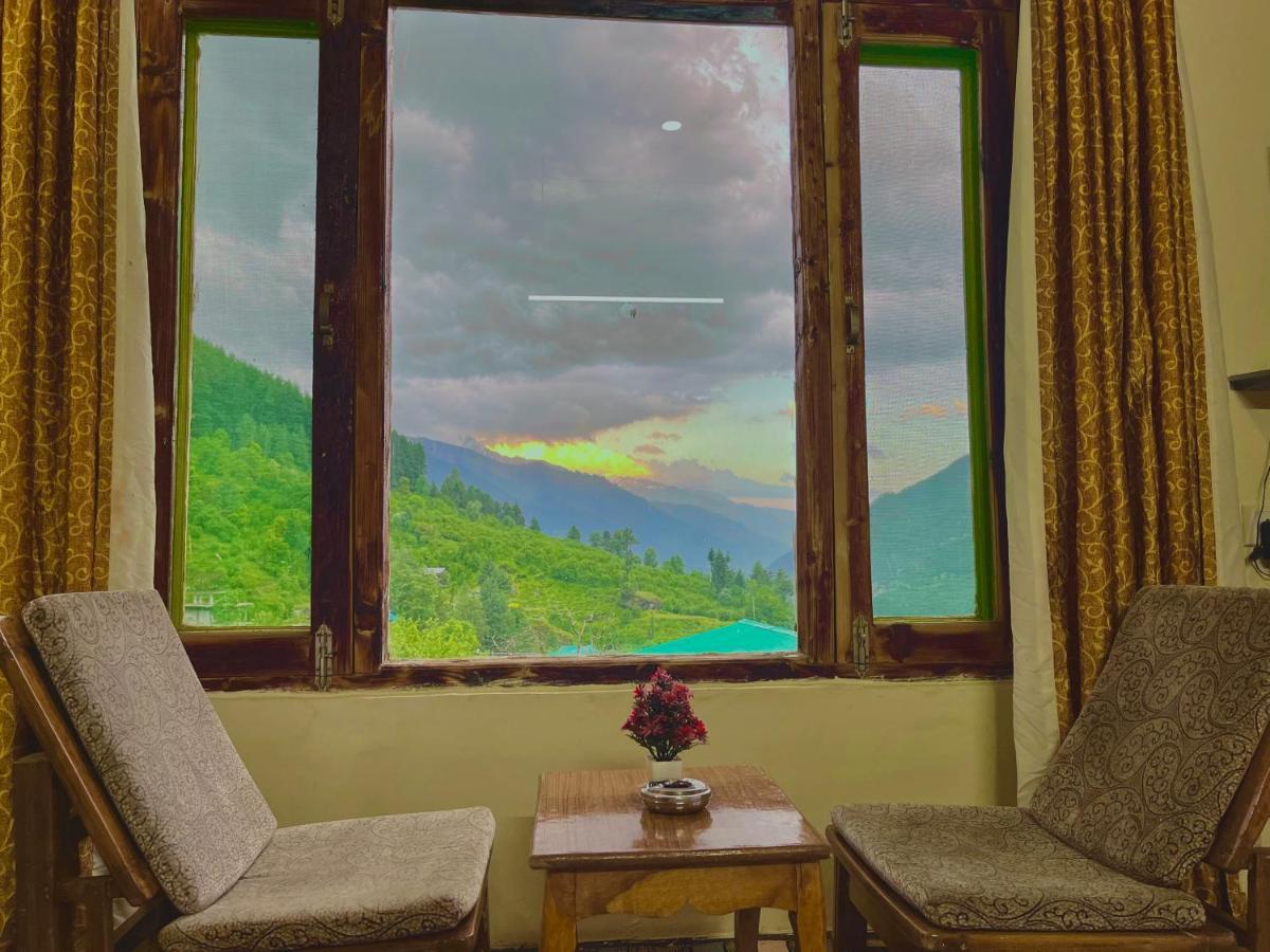 Naina Spring Resort, Manali - Away From City Hustle Exterior foto